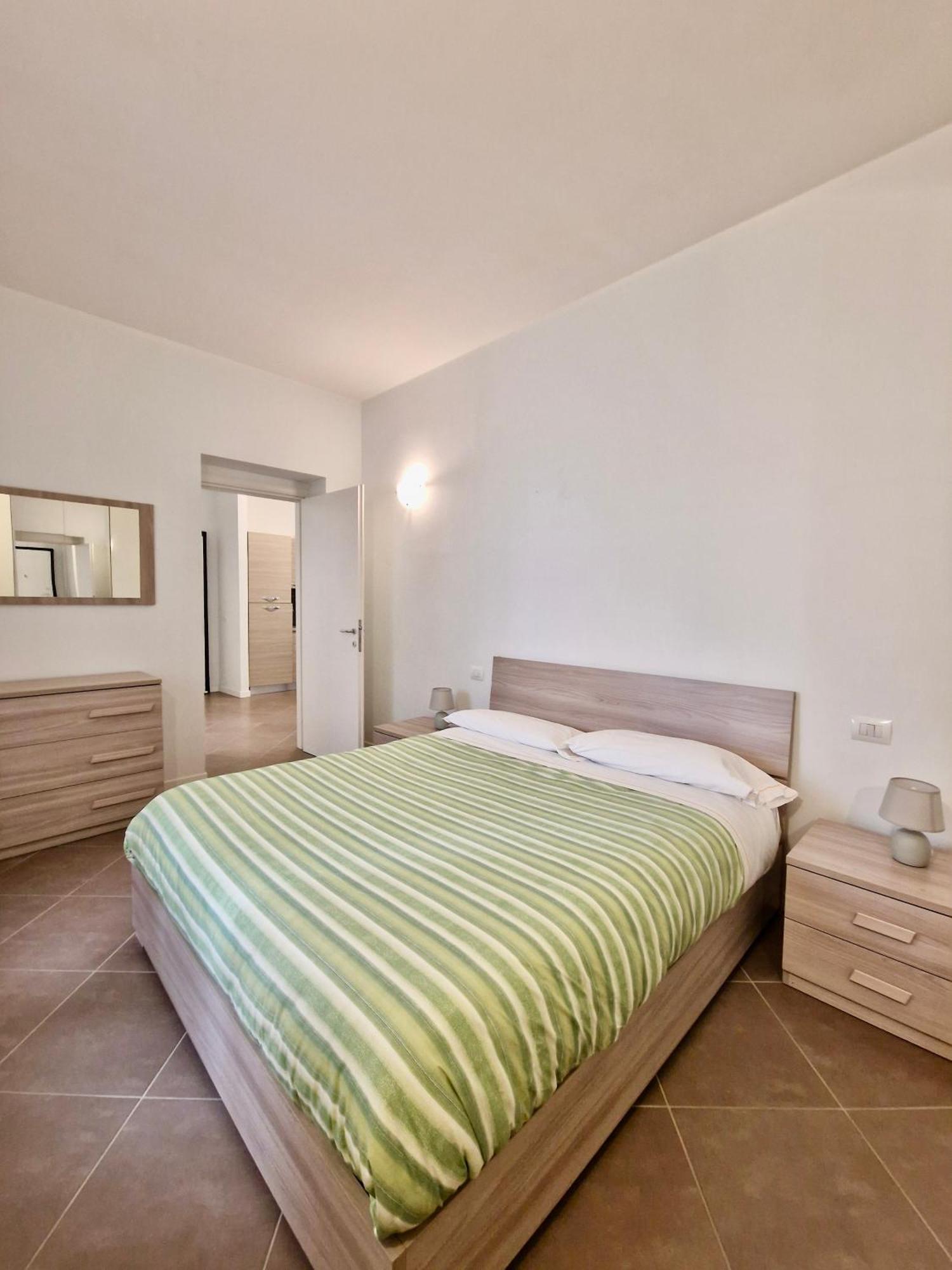 Al Centro Del Centro Apartment By Tramonti L'Aquila Ngoại thất bức ảnh